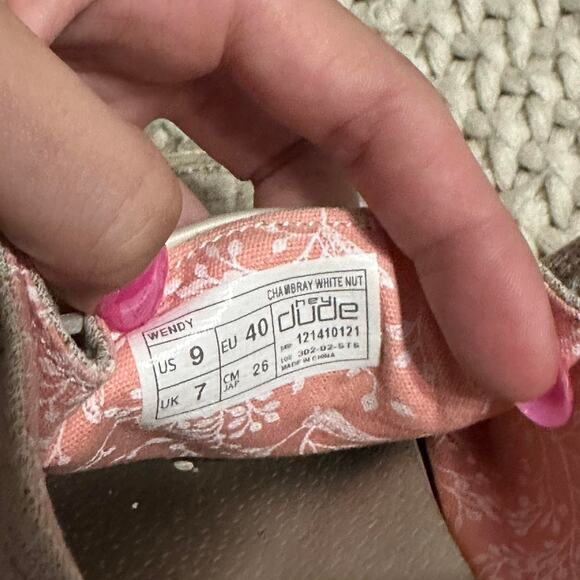 Hey dudes beige canvas slip on - Picture 6 of 7